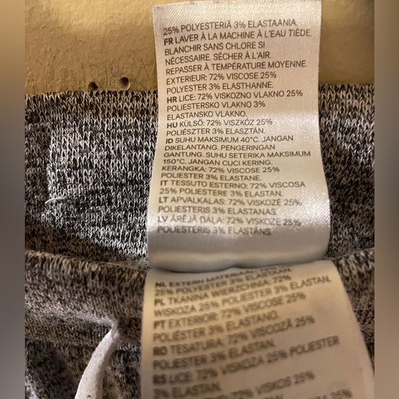 H&M Urban Kids - grey jogger set - top & pants - size large/14-16 - Picture 8 of 10